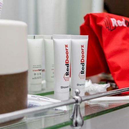 Reddoorz Plus @ Sawah Besar Jakarta Eksteriør bilde