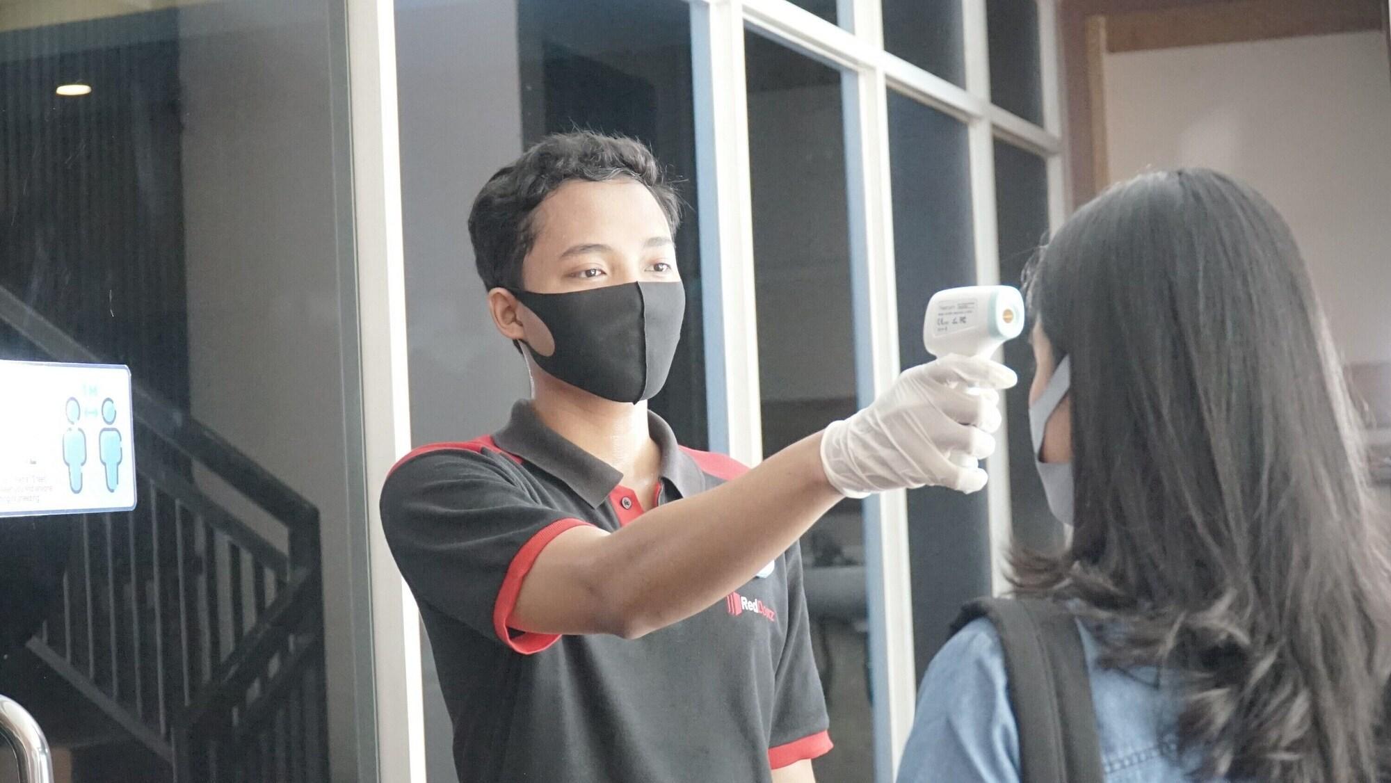 Reddoorz Plus @ Sawah Besar Jakarta Eksteriør bilde